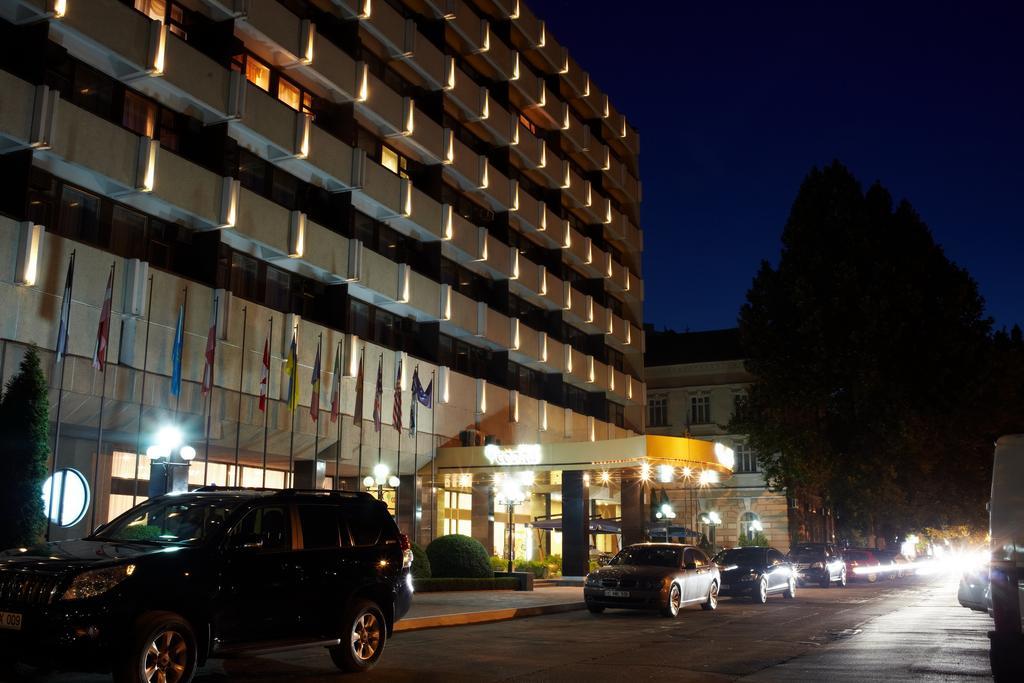 Codru Hotel Кишинев Екстериор снимка