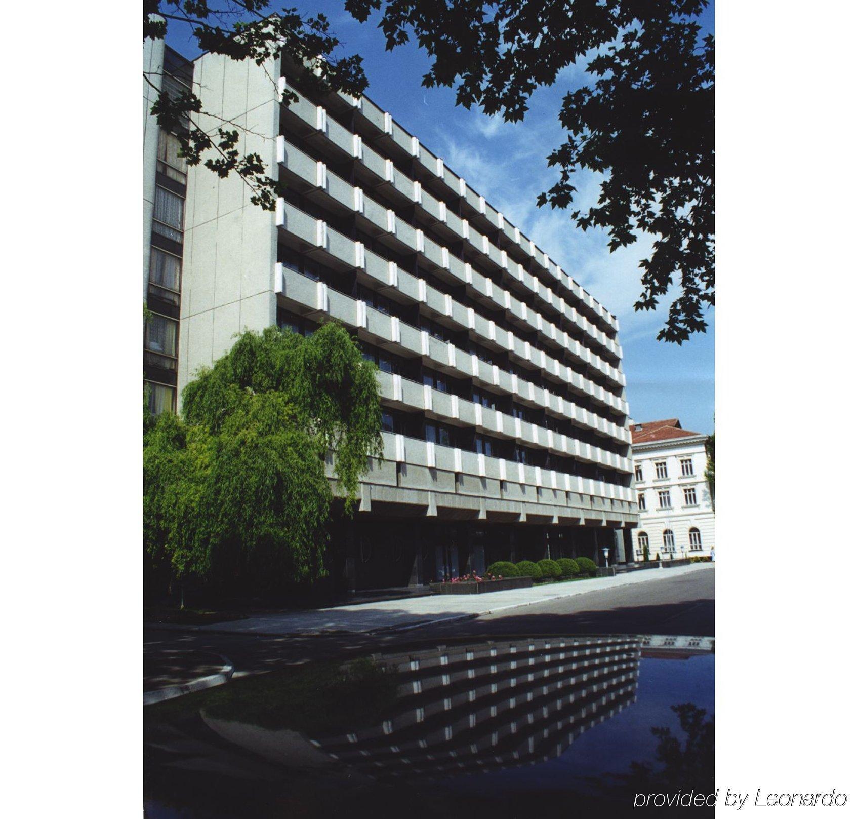 Codru Hotel Кишинев Екстериор снимка