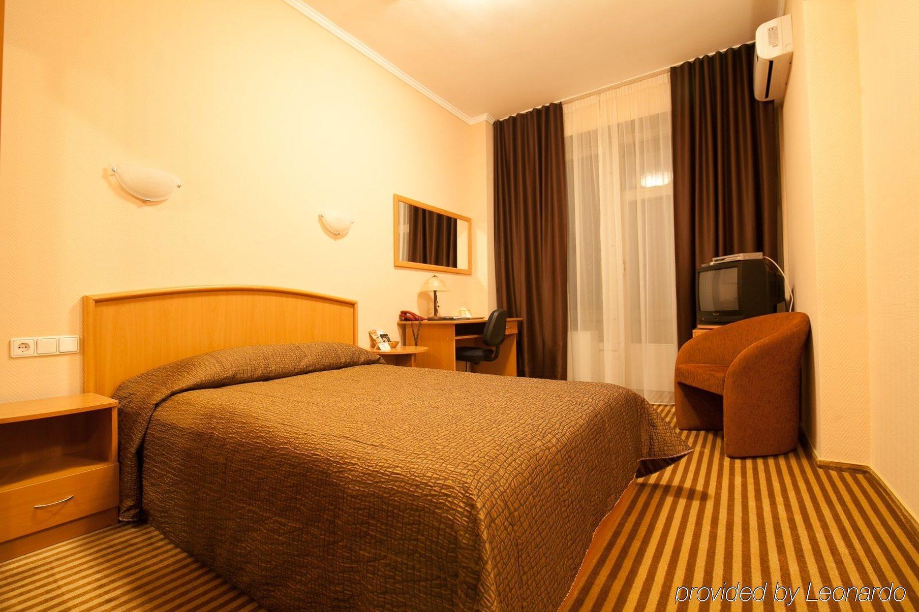 Codru Hotel Кишинев Екстериор снимка